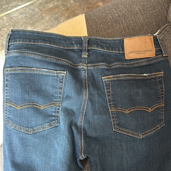 Girls Jeans AE. Size 13. - Picture 3 of 4